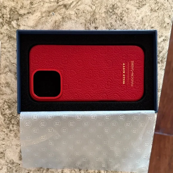 MAISON de SABRE leather Hello Kitty Phone Case iPhone 16 Pro Max - Red